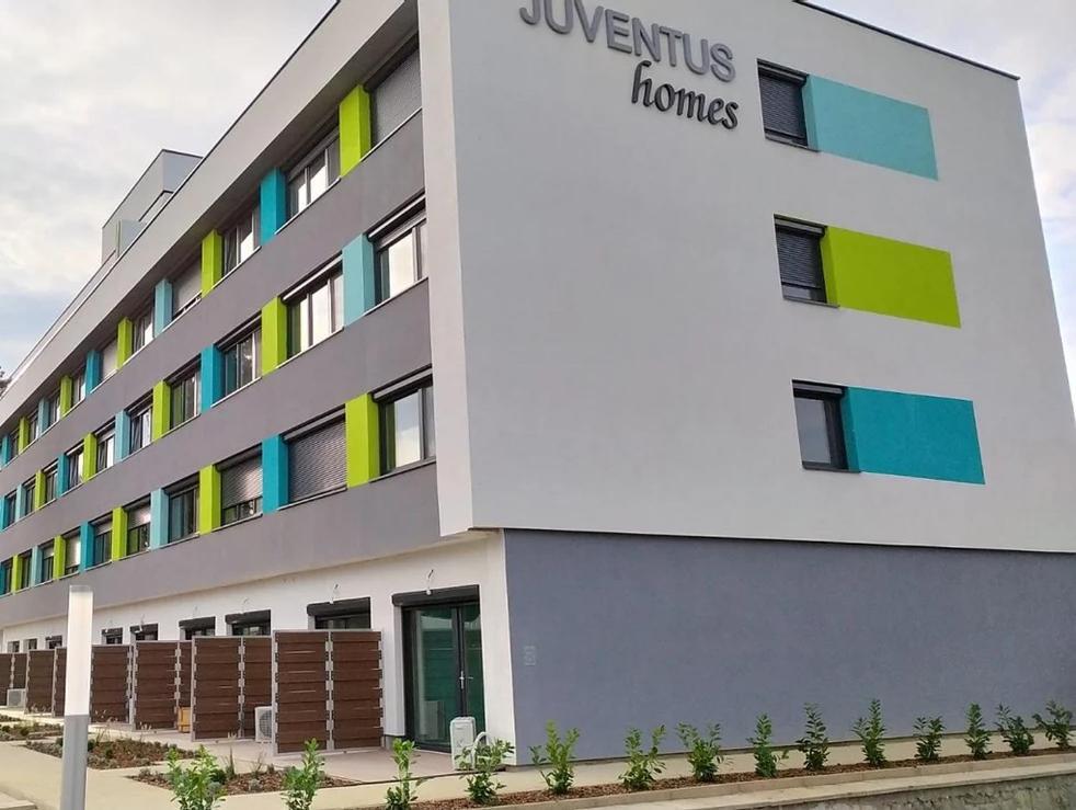 Millenove Apartman Balatonfoeldvar Zewnętrze zdjęcie