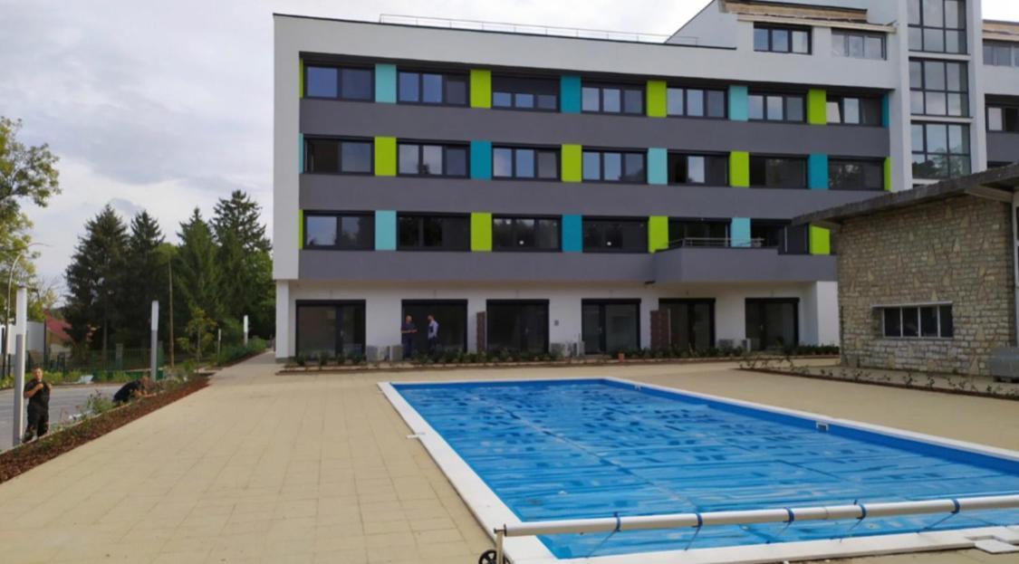 Millenove Apartman Balatonfoeldvar Zewnętrze zdjęcie